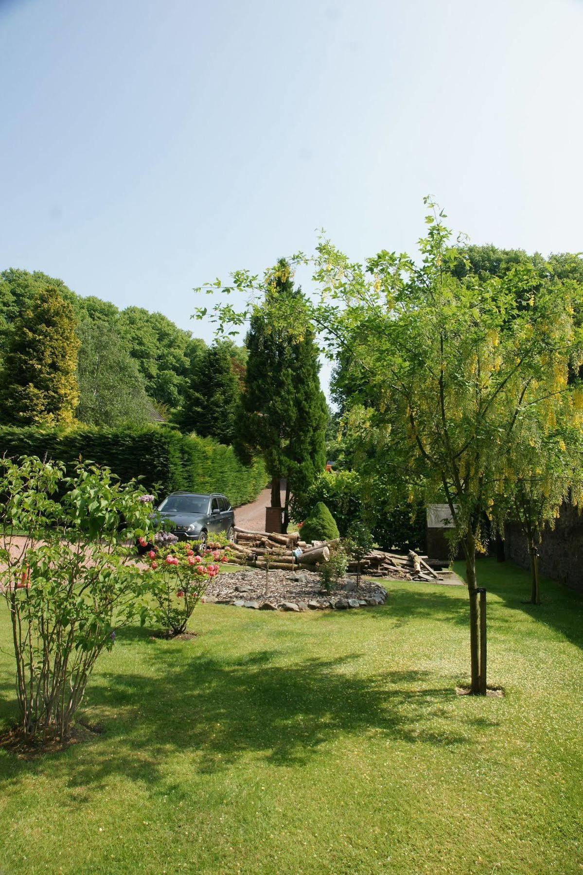 Whistlers Dell B&B Rhu Exterior photo